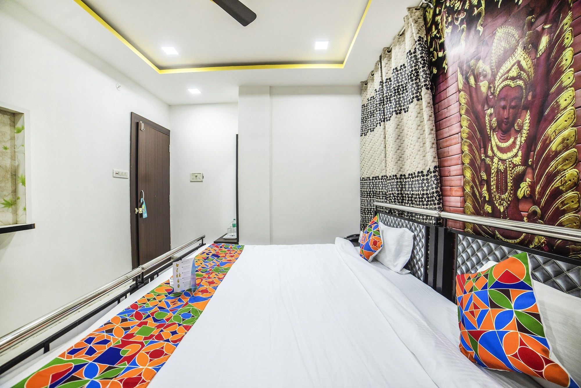 Fabhotel Abc View